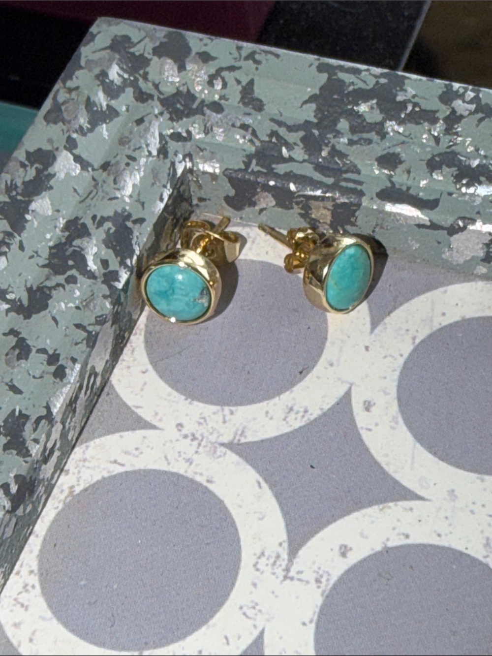 Pierced turquoise studs posts style lovely round color is exquisite gold plated - Picture 6 of 13
